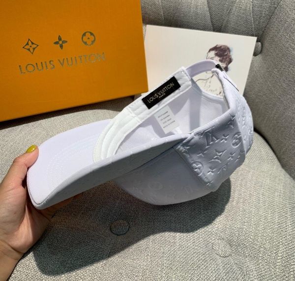 2020 new fashionable hats caps mens abd womens baseball cap letter embroidery caps adjustable hats high044, Blue;gray
2020 new fashionable hats caps mens abd womens baseball cap letter embroidery caps adjustable hats high044, Blue;gray