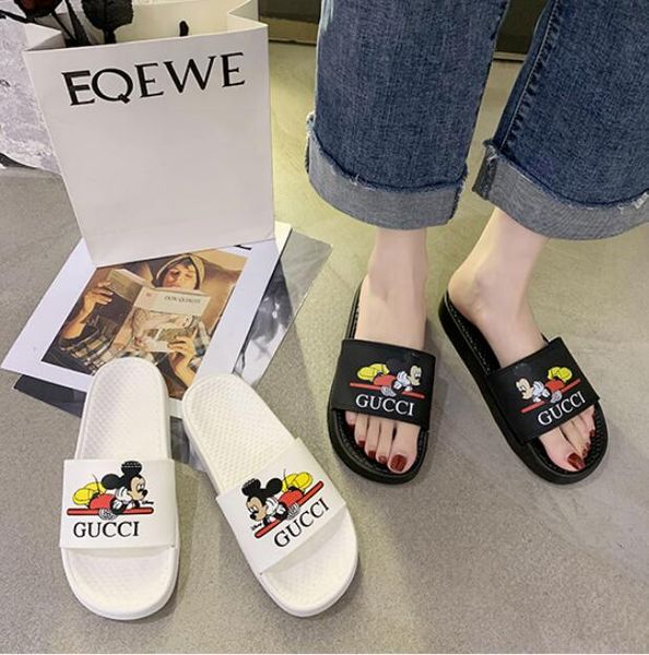 female black white g sandals slippers 2020 new classic women fashion non-slip flat flip flops bathroom outdoor beach shoes
female black white g sandals slippers 2020 new classic women fashion non-slip flat flip flops bathroom outdoor beach shoes