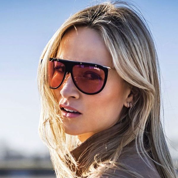 woman flat pilot sunglasses men designer gradient square sun glasses female oversized alloy black shades uv400, White;black
woman flat pilot sunglasses men designer gradient square sun glasses female oversized alloy black shades uv400, White;black