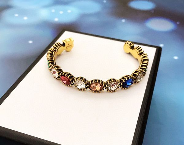 europe and the united states 2020 spring and summer fashion new bracelet luxury custom brass material plated gold fresh set color, Slivery;golden
europe and the united states 2020 spring and summer fashion new bracelet luxury custom brass material plated gold fresh set color, Slivery;golden