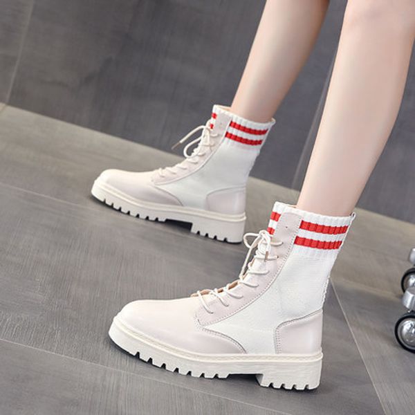 boots 2020 autumn and winter new breathable british style thick-soled fashion casual plus size women's boots, Black
boots 2020 autumn and winter new breathable british style thick-soled fashion casual plus size women's boots, Black