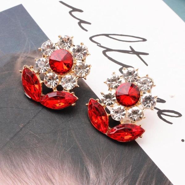 fashion 7 colors geometric crystal large drop earrings for bride luxury leaf rhinestone dangle earrings christmas jewelry, Silver
fashion 7 colors geometric crystal large drop earrings for bride luxury leaf rhinestone dangle earrings christmas jewelry, Silver