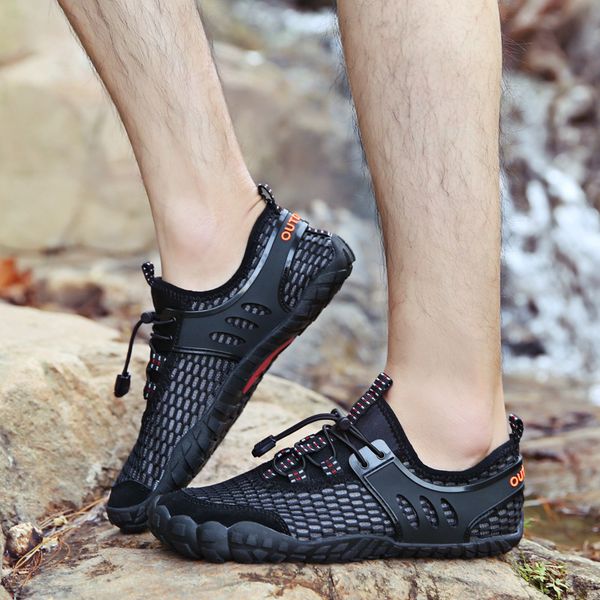 2020 couple five-finger shoes upstream shoes hiking outdoor wading sports leisure swimming beach
2020 couple five-finger shoes upstream shoes hiking outdoor wading sports leisure swimming beach