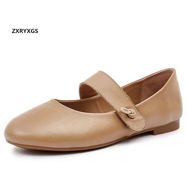 soft cowhide comfortable shoes women shoes flats 2020 new soft sole autumn flat women genuine leather casual, Black 
soft cowhide comfortable shoes women shoes flats 2020 new soft sole autumn flat women genuine leather casual, Black