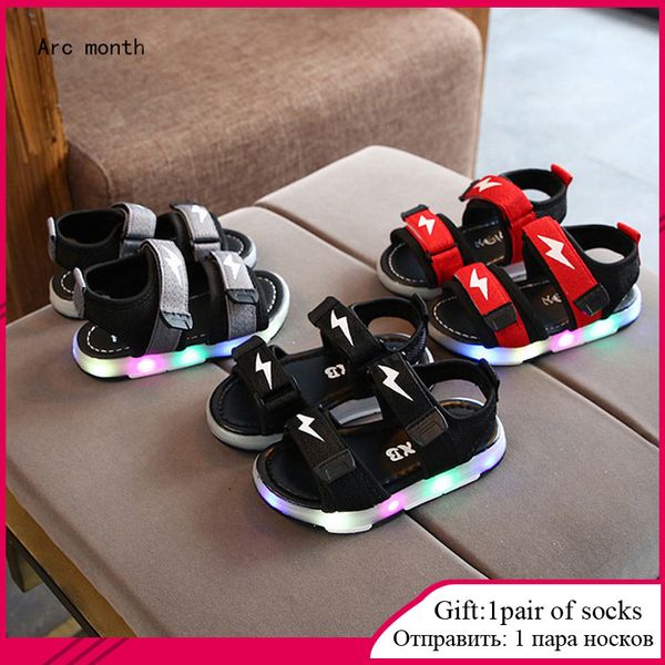kids led sandals light up children summer shoes glowing sport sandals for boys and girls flashing soft beach shoes, Black;red
kids led sandals light up children summer shoes glowing sport sandals for boys and girls flashing soft beach shoes, Black;red