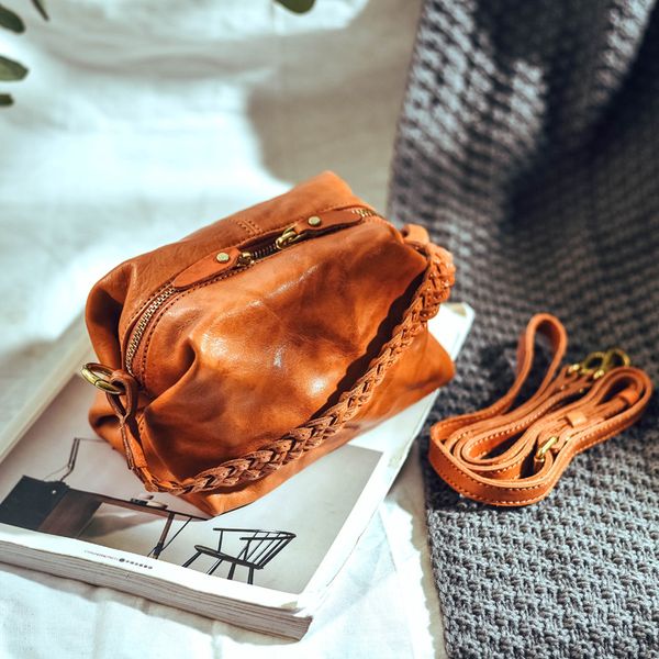 retro leather multifunctional small bag baotou leather shoulder bag large-capacity women messenger
retro leather multifunctional small bag baotou leather shoulder bag large-capacity women messenger