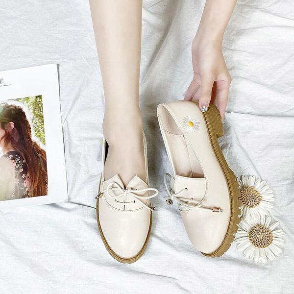 small leather shoes women's 2020 spring and autumn new fashion korean casual round toe thick heel lace low heel shoes, Black 
small leather shoes women's 2020 spring and autumn new fashion korean casual round toe thick heel lace low heel shoes, Black