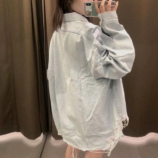 women light blue turn-down collar maxi denim jacket coats hole casual loose lady jacket 2020 autumn female denim outwear t200820, Black;brown
women light blue turn-down collar maxi denim jacket coats hole casual loose lady jacket 2020 autumn female denim outwear t200820, Black;brown