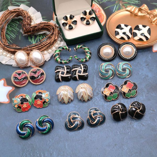 geometric exquisite earring ancient personality exaggerate enamel petal pretty accessories vintage, Golden;silver
geometric exquisite earring ancient personality exaggerate enamel petal pretty accessories vintage, Golden;silver