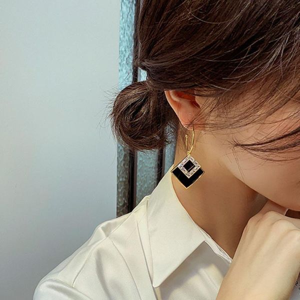lindley vintage pendant geometric gold long earrings for women simple large square cz zircon stud earring luxury wedding jewelry, Silver
lindley vintage pendant geometric gold long earrings for women simple large square cz zircon stud earring luxury wedding jewelry, Silver