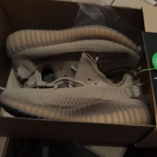 свободные носки женщин мужчины glow в обувь dark kanye west real eva тройной черный белый клей правда форма hyperspace крем бред zebra кросс
свободные носки женщин мужчины glow в обувь dark kanye west real eva тройной черный белый клей правда форма hyperspace крем бред zebra кросс