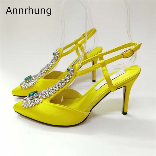 diamond t-strap party shoes woman thin high heel pointed toe luxury satin crystal rhinestone summer sandals women, Black
diamond t-strap party shoes woman thin high heel pointed toe luxury satin crystal rhinestone summer sandals women, Black