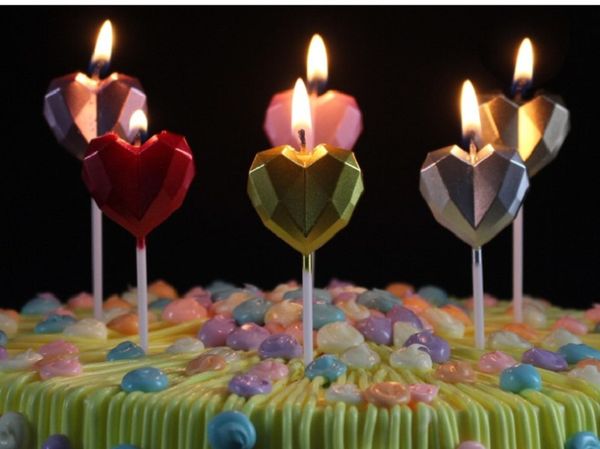 2020 new diamond love birthday candle romantic creative party cake gold plated heart shaped candle
2020 new diamond love birthday candle romantic creative party cake gold plated heart shaped candle