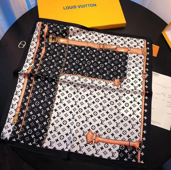new роскошных малая площадь шарф 100% реального шелкового шарф платки louis vuitton хиджаб оголовье бандан шейные шеи грелка hot, Blue;gray
new роскошных малая площадь шарф 100% реального шелкового шарф платки louis vuitton хиджаб оголовье бандан шейные шеи грелка hot, Blue;gray