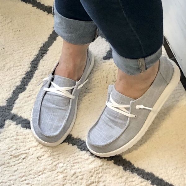 canvas shoes women lace up sneakers 2020 summer ladies loafers soft breathable casual shoes solid female flat plus size, Black
canvas shoes women lace up sneakers 2020 summer ladies loafers soft breathable casual shoes solid female flat plus size, Black