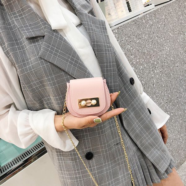летняя мода малый женщины сумка кожа pu crossbody мини цепи сумка портативный симпатичные женские кошельки сцепления
летняя мода малый женщины сумка кожа pu crossbody мини цепи сумка портативный симпатичные женские кошельки сцепления