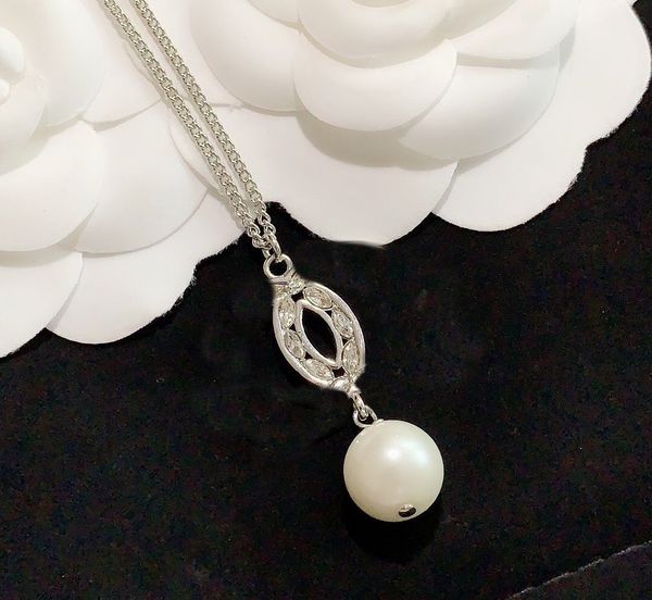 woman chain necklaces trend necklace rhinestone necklace long necklace charm fashion jewelry for gift supply, Silver
woman chain necklaces trend necklace rhinestone necklace long necklace charm fashion jewelry for gift supply, Silver