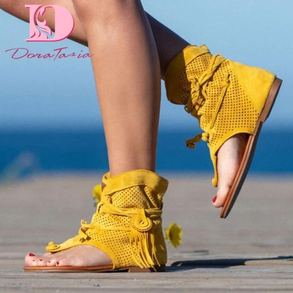 doratasia 2020 flat with gladiator fringes big size 43 women shoes leisure vintage flip flops sandals, Black
doratasia 2020 flat with gladiator fringes big size 43 women shoes leisure vintage flip flops sandals, Black