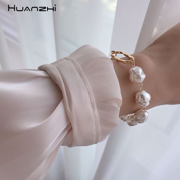 charm bracelets huanzhi 2021 baroque irregular imitation pearls gold metal link chain for women girl summer party jewelry, Golden;silver
charm bracelets huanzhi 2021 baroque irregular imitation pearls gold metal link chain for women girl summer party jewelry, Golden;silver