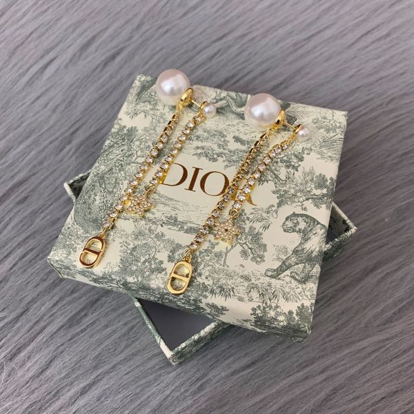 d home 2020 new cd letter tassel pearl earrings female dijia internet celebrity diamond temperament female earrings, Golden
d home 2020 new cd letter tassel pearl earrings female dijia internet celebrity diamond temperament female earrings, Golden