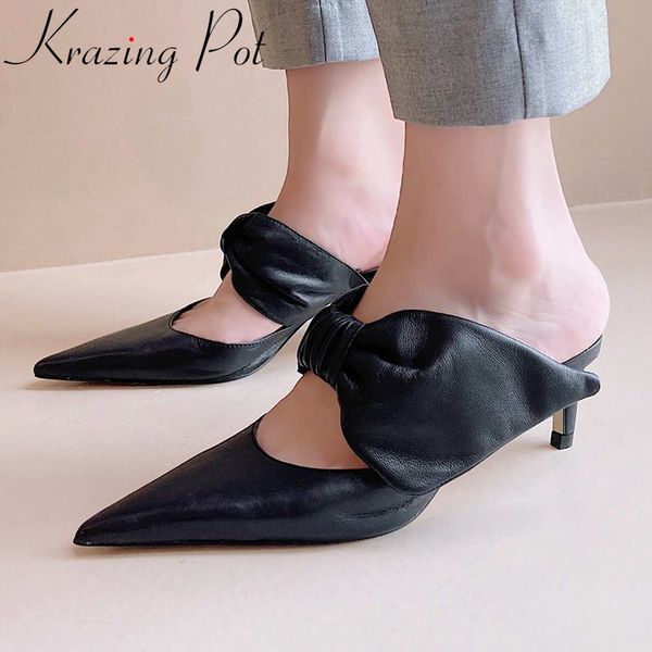 krazing pot big size full grain leather pointed toe high heels outside slipper butterfly-knot shallow women slip on mules l05, Black
krazing pot big size full grain leather pointed toe high heels outside slipper butterfly-knot shallow women slip on mules l05, Black