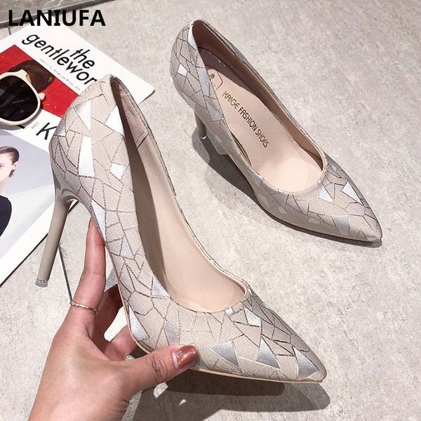 fashion women high heels shoes sandals women pointed toe shallow slip on thin heels pumps dress party shoes woman mujer, Black
fashion women high heels shoes sandals women pointed toe shallow slip on thin heels pumps dress party shoes woman mujer, Black