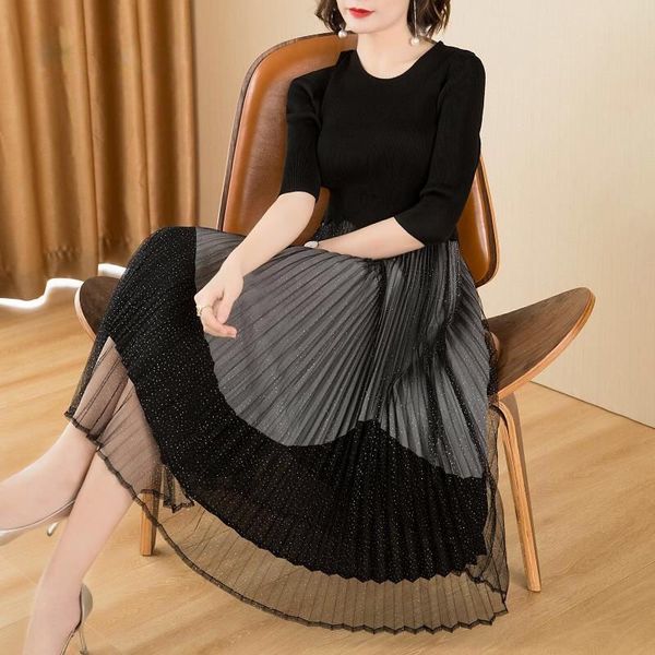 vintage mesh stitching women party dress elegant ladies casual round neck pleated dresses spring new midi dress vestidos, Black;gray
vintage mesh stitching women party dress elegant ladies casual round neck pleated dresses spring new midi dress vestidos, Black;gray
