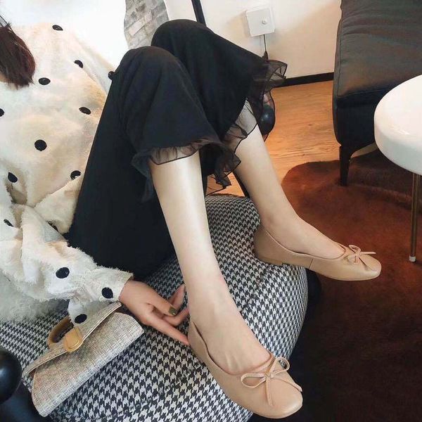 2020 spring the new leather shoes sweet gourd ladle shoes fashion the bottom soft bottom doug a undertakes to summer, Black
2020 spring the new leather shoes sweet gourd ladle shoes fashion the bottom soft bottom doug a undertakes to summer, Black