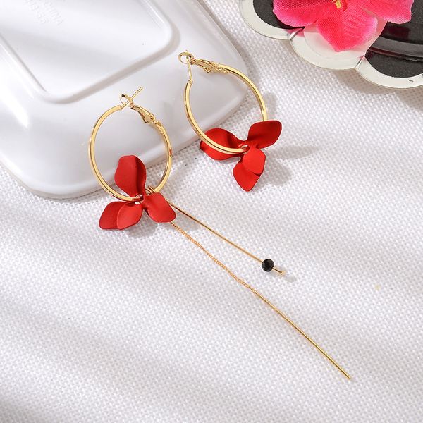 fashion temperament drop earrings for women asymmetric geometric leaves shape long chains earrings gold alloy wedding jewelry, Silver
fashion temperament drop earrings for women asymmetric geometric leaves shape long chains earrings gold alloy wedding jewelry, Silver