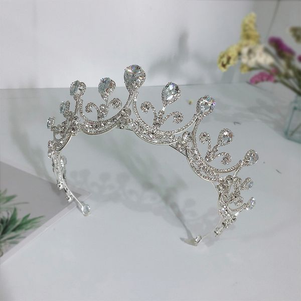 forseven silver color shining crystal tiaras and crowns headbands for women girls bride noiva wedding party hair ornaments, Golden;silver
forseven silver color shining crystal tiaras and crowns headbands for women girls bride noiva wedding party hair ornaments, Golden;silver