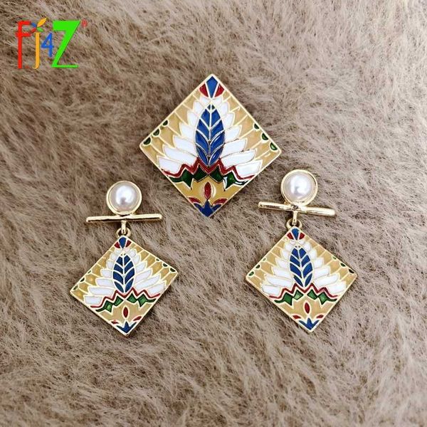 f.j4z 2020 women bohemian brooches colorful enamel square faux pearl statement earrings & pins girl's costume jewelry dropship, Silver
f.j4z 2020 women bohemian brooches colorful enamel square faux pearl statement earrings & pins girl's costume jewelry dropship, Silver