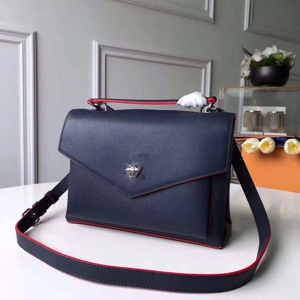 designer handbag genuine leather lady handbag with zipper accessories flower pouch retro shoulder bags
designer handbag genuine leather lady handbag with zipper accessories flower pouch retro shoulder bags