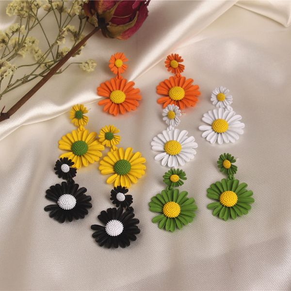 stud shiny side design fashion brand jewelry exaggerated colorful daisy earrings for women fine holiday summer earring, Golden;silver
stud shiny side design fashion brand jewelry exaggerated colorful daisy earrings for women fine holiday summer earring, Golden;silver