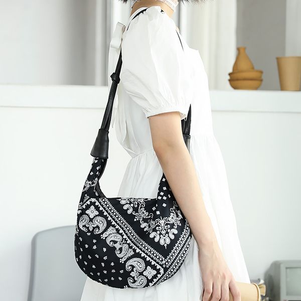 племенной bohemian paisley хобо сумки подросток gypsy хиппи aztec ibiza этнический повседневный daily аппликацию сумка для женщин
племенной bohemian paisley хобо сумки подросток gypsy хиппи aztec ibiza этнический повседневный daily аппликацию сумка для женщин