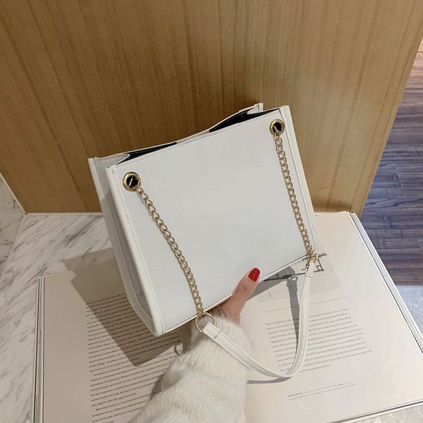 women white shoulder bag for women 2020 handbag tote female traval fashion designer pu leather chain crossbody bag bolsos sac
women white shoulder bag for women 2020 handbag tote female traval fashion designer pu leather chain crossbody bag bolsos sac