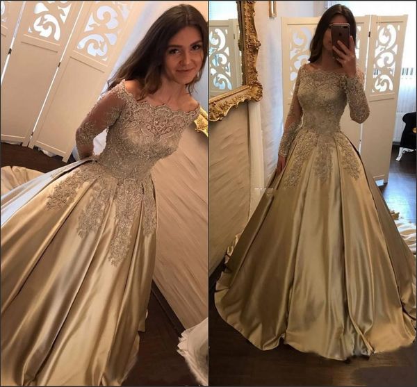 New Hot Luxury Quinceanera Ball Gown Dresses Bateau Lace Appliques Beaded Long Sleves Satin Sweet 16 Plus Size Party Prom Evening Gowns
New Hot Luxury Quinceanera Ball Gown Dresses Bateau Lace Appliques Beaded Long Sleves Satin Sweet 16 Plus Size Party Prom Evening Gowns
