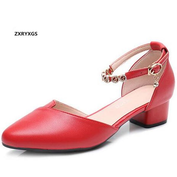 2020 new pointed side air genuine leather sandals summer shoes fashion casual sandals thick heel large size women shoes, Black
2020 new pointed side air genuine leather sandals summer shoes fashion casual sandals thick heel large size women shoes, Black