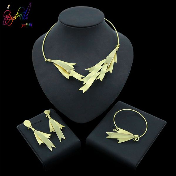 ювелирные наборы yulaili лучших качеств dubai gold для женщин charm формы листа choker серьги браслета партии свадебных аксессуаров, Silver
ювелирные наборы yulaili лучших качеств dubai gold для женщин charm формы листа choker серьги браслета партии свадебных аксессуаров, Silver