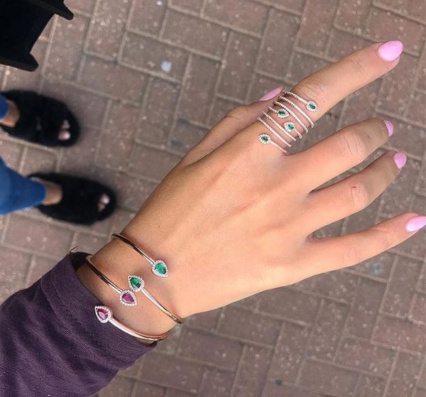 trendy fashion women jewelry european lady gift open adjusted size bracelet gold jewelry, Black
trendy fashion women jewelry european lady gift open adjusted size bracelet gold jewelry, Black