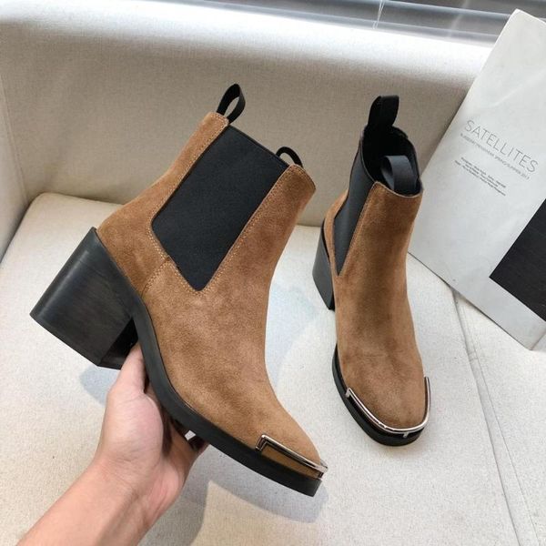 2020 new suede leather boots for women autumn westerm boots retro women booties ankle ladies shoes botas mujer, Black
2020 new suede leather boots for women autumn westerm boots retro women booties ankle ladies shoes botas mujer, Black