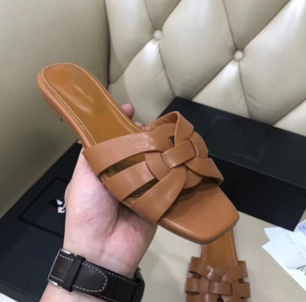 genuine leather women brand flat sandals classics women brown slipper letter weaving fashionable beach slippers 42 no box, Black
genuine leather women brand flat sandals classics women brown slipper letter weaving fashionable beach slippers 42 no box, Black