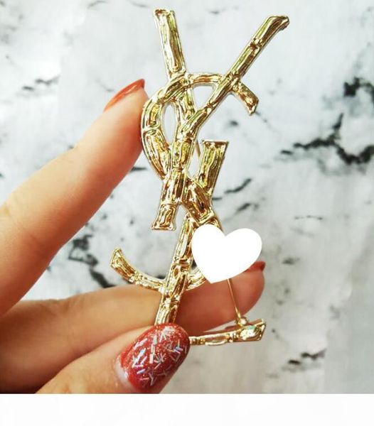 big fashion high-grade shawl buckle simple brooch jacket west assembly decoration pin buckle collar clip, Gray
big fashion high-grade shawl buckle simple brooch jacket west assembly decoration pin buckle collar clip, Gray