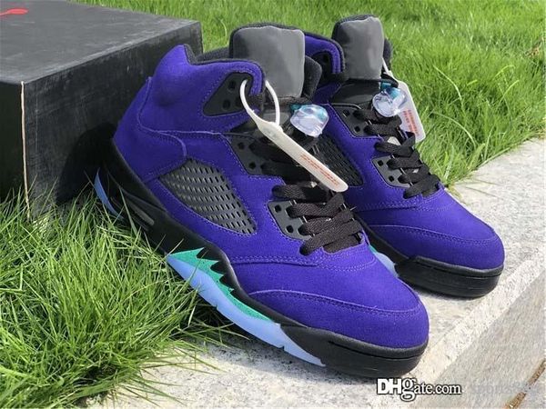 high air authentic 5 alternate grape men basketball shoes 5s grape ice black clear new emerald suede man sports sneakers 136027-500
high air authentic 5 alternate grape men basketball shoes 5s grape ice black clear new emerald suede man sports sneakers 136027-500