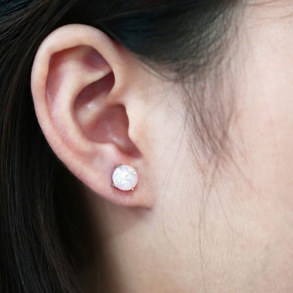 junerain brand simple minimalist stud earrings with simulated opal stone shining tiny christmas gift accessories women stud earrings
junerain brand simple minimalist stud earrings with simulated opal stone shining tiny christmas gift accessories women stud earrings