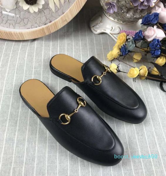 2020 new flat bottom slipper fabric leather, italy genuine leather +6 color size 35-41 with full package b35, Black
2020 new flat bottom slipper fabric leather, italy genuine leather +6 color size 35-41 with full package b35, Black