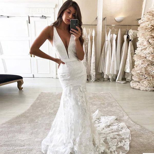 deep v neck wedding dress mermaid open backless sleeveless lace long trail bridal gowns 2021 modern custom made plus size, White
deep v neck wedding dress mermaid open backless sleeveless lace long trail bridal gowns 2021 modern custom made plus size, White