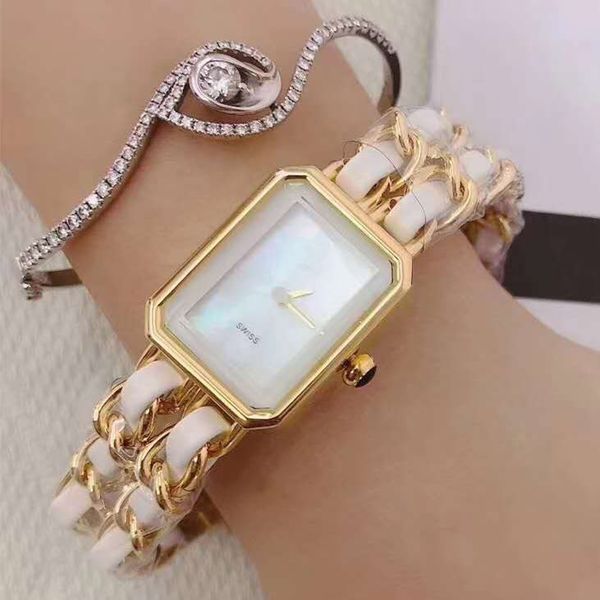 selling lady bracelet watches designer alloy quartz automatic dress wrist watch for lady 2020 new color leisure womens watches saat, Slivery;brown
selling lady bracelet watches designer alloy quartz automatic dress wrist watch for lady 2020 new color leisure womens watches saat, Slivery;brown