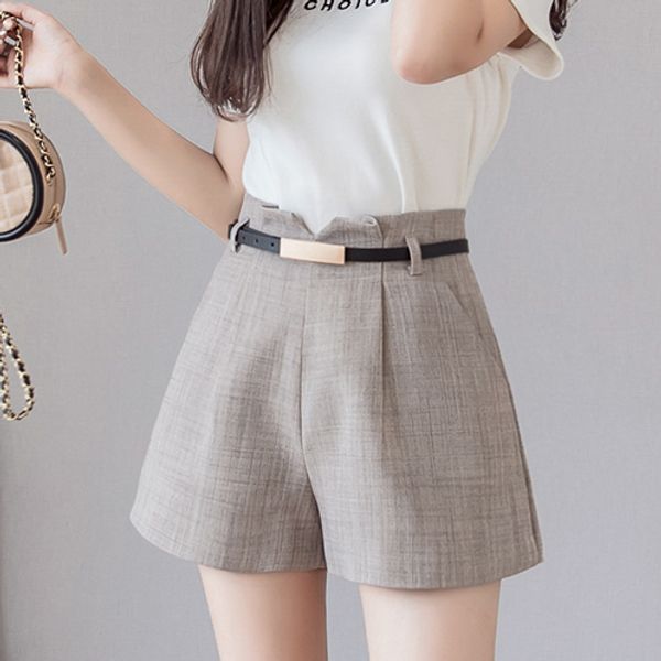brief design black suit shorts for women 2020 fashion solid high waist wide leg shorts with belt summer da41, White;black
brief design black suit shorts for women 2020 fashion solid high waist wide leg shorts with belt summer da41, White;black
