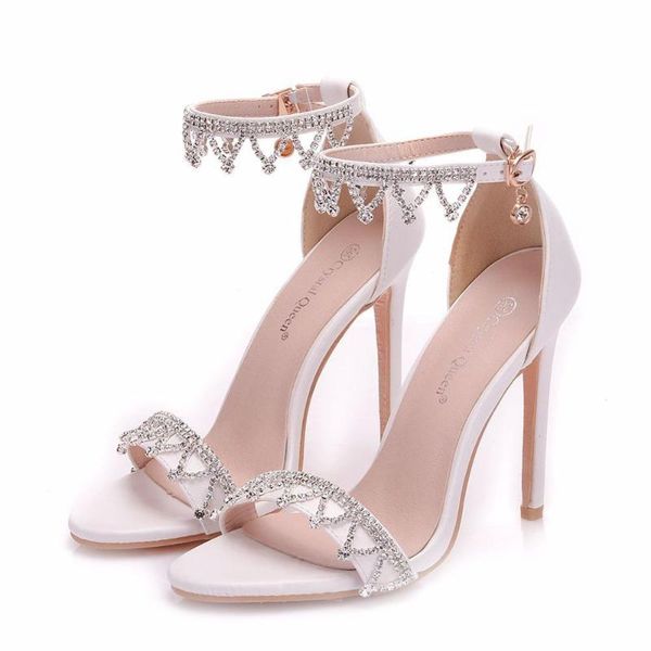 fashion high heel sandals white word buckle with high heels fine with fish mouth rome rhinestone wedding shoes female large size, Black
fashion high heel sandals white word buckle with high heels fine with fish mouth rome rhinestone wedding shoes female large size, Black