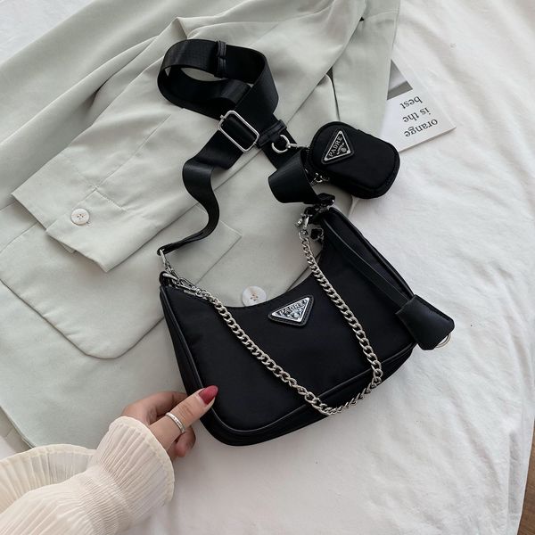 2020 underarm women's bag summer women's handbag single shoulder messenger small square bag
2020 underarm women's bag summer women's handbag single shoulder messenger small square bag